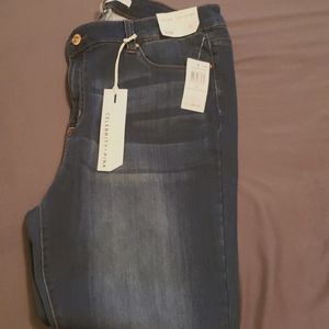 NEW Basic Slim fit Jeans